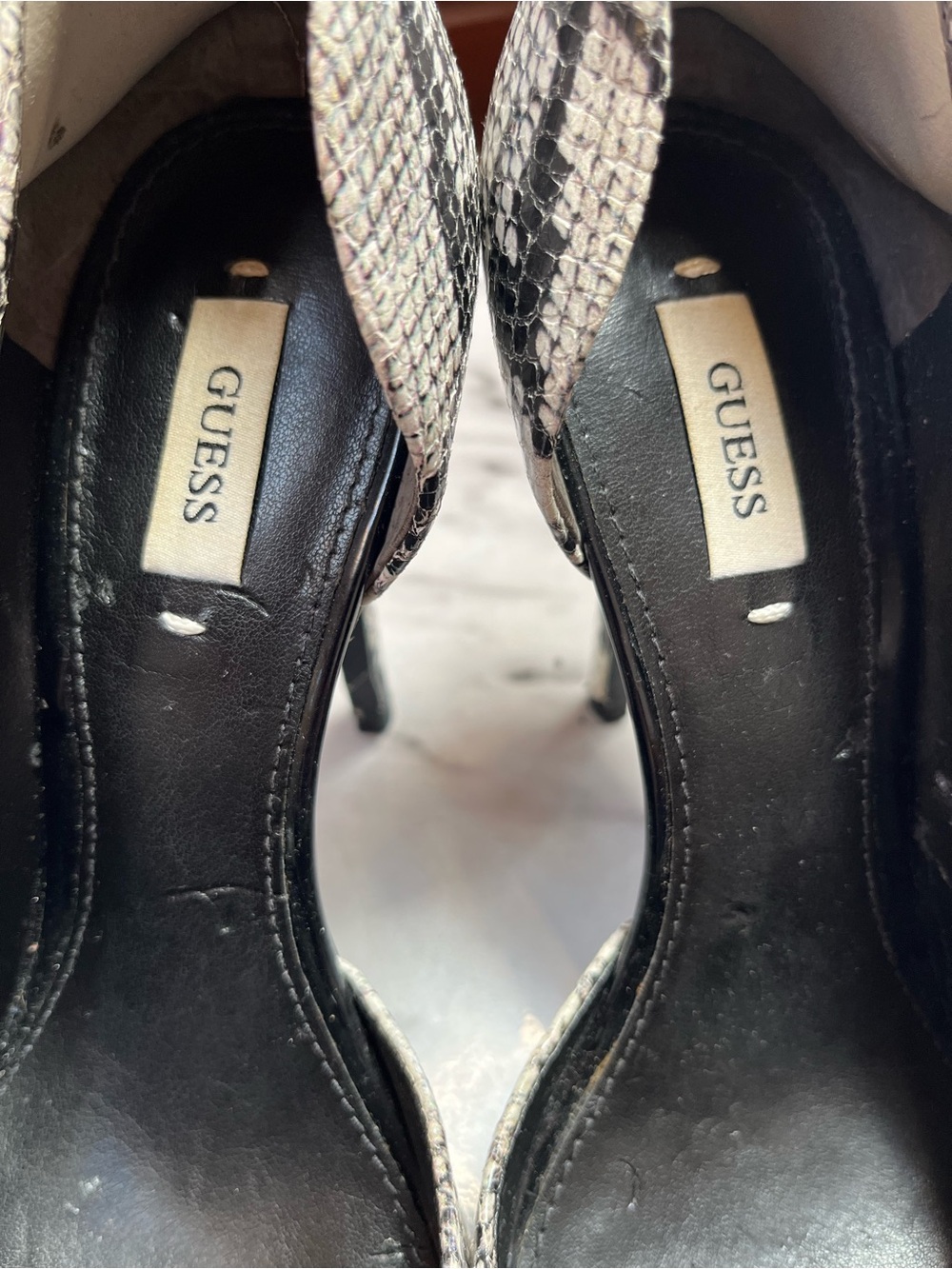 GUESS Snake-Print Pointed Toe Pumps in Black and White - Picture 6 of 6